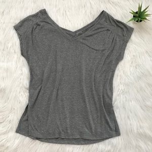 💖3 for $20!💖 Zella Oversized Double V Top